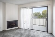 2BR, 1.5BA - 750SF - Fireplace/View - 2315 Earl Ave.