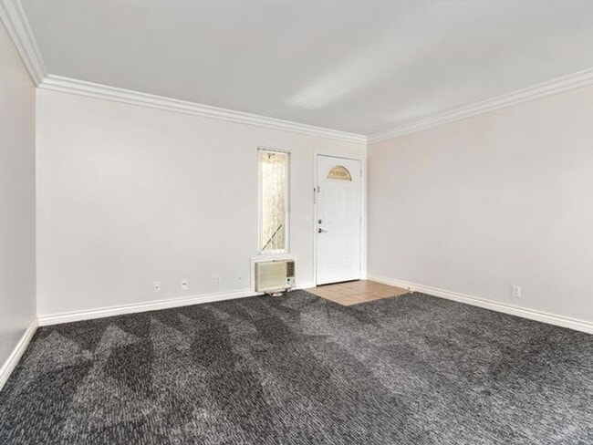 Photo - Beautiful Upper Level Condominium Home Unit G