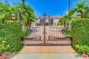 Photo - 114 S Layton Dr House