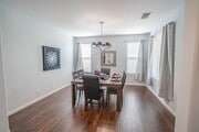 Photo - Fully Furnished House - Short Term Lease -...