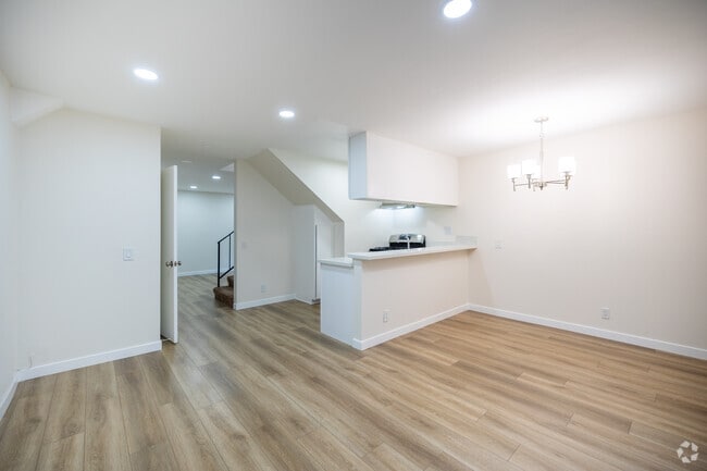 2BR, 1.5BA - 1,600SF - Dining Room - Las Casitas Apartments