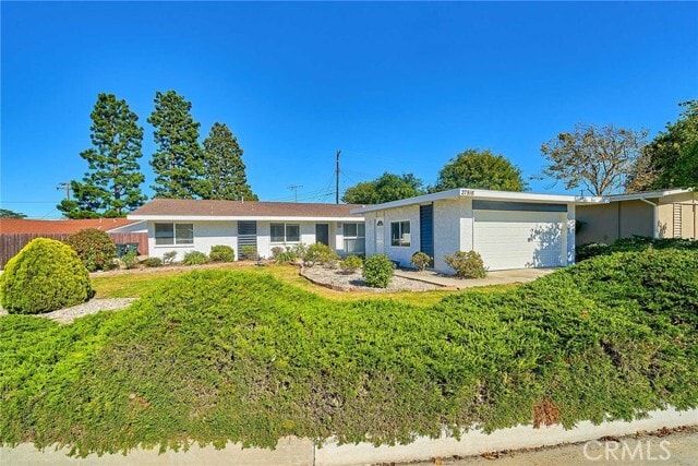 Photo - 27916 Alvarez Dr