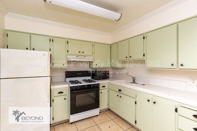 Photo - 4885 Cole St Unit 3