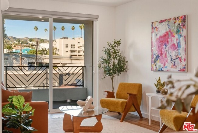 Photo - 1759 N Gower St Unit 402