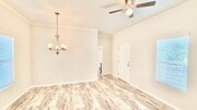 Photo - 1727 S Hill Ave