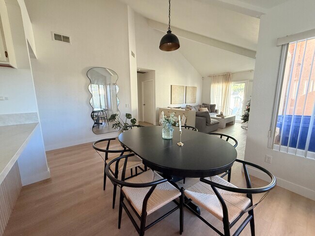 Photo - 2109 Northshore Dr Unit C