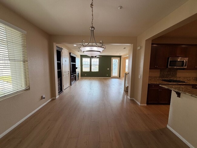 Photo - 1729 Cripple Creek Dr