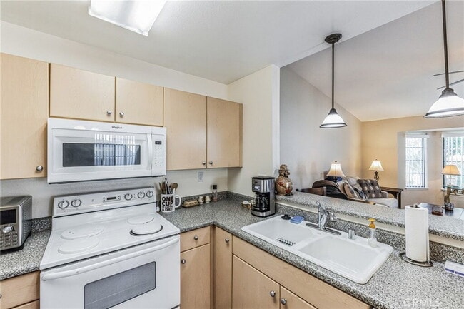 Photo - 55+ Age restricted community - This spacious 2-bedroom, 2-bathroom Home is located in the desirab...