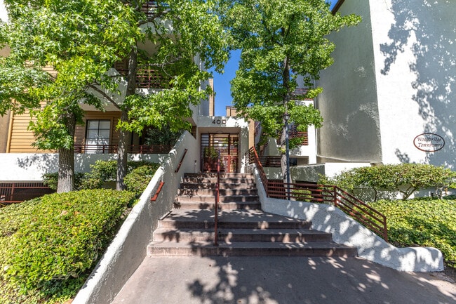 Photo - 400 N Louise St