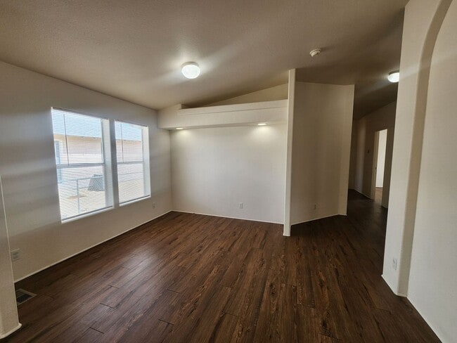 Photo - Open Concept 3 Bedroom 2 Bath Home