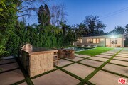 Photo - 5064 Encino Ave