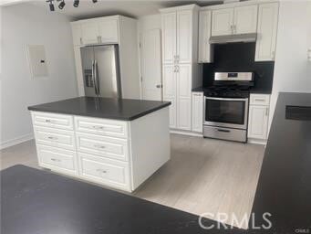 Photo - 7915 Bothwell Rd