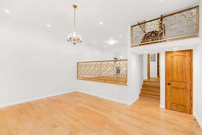 Photo - 1745 Selby Ave Townhome