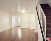 Photo - 16037 Vanowen St