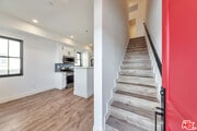 Photo - 1024-1024 Masselin Ave
