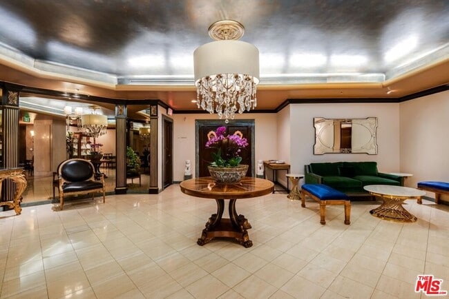 Photo - 10351 Wilshire Blvd Unit 403