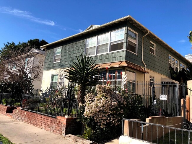 Building Photo - 1 Bed + 1 Bath Second Floor Unit 5841-3