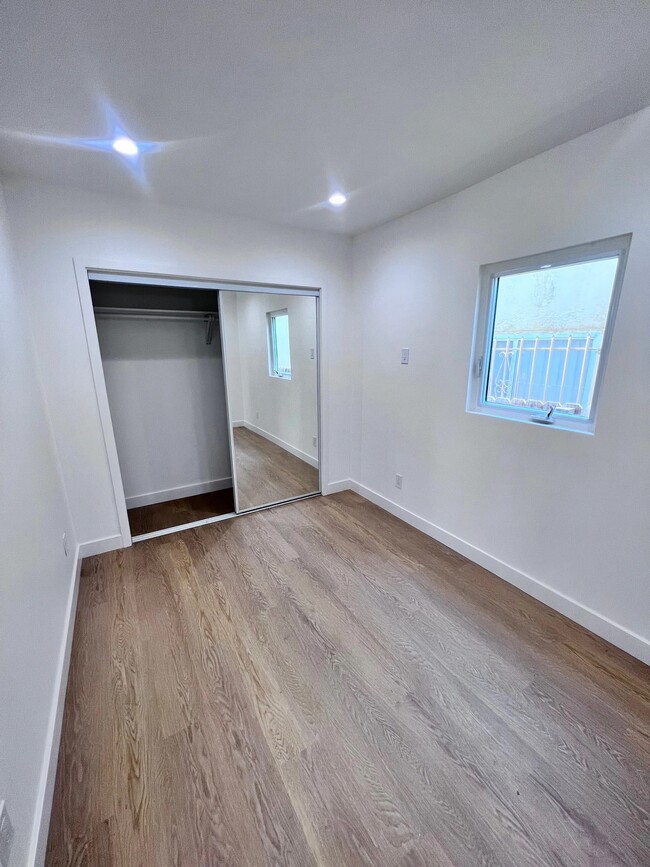 Photo - 3920 W 27th St Unit 3920 1/2