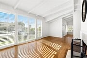 Photo - 600 Poinsettia Ave House