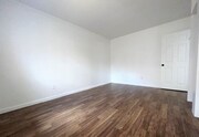 Photo - 2085 Franklin Ave Unit 2085 1/2 Franklin Ave