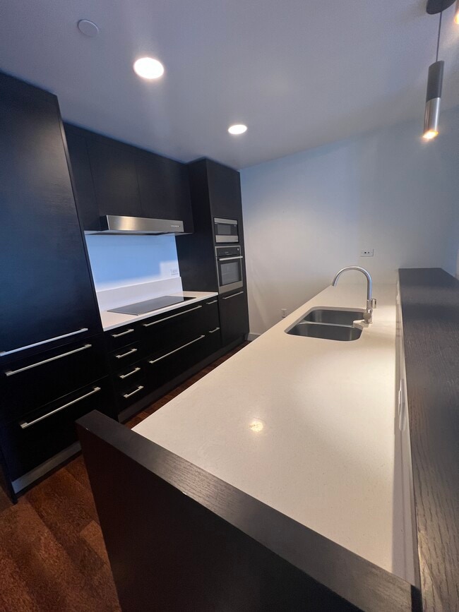 Photo - 6250 Hollywood Blvd Unit 11K