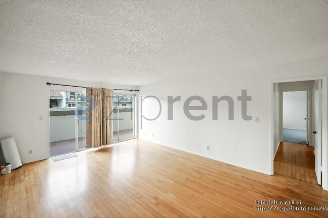 Photo - 47 Dearborn Pl