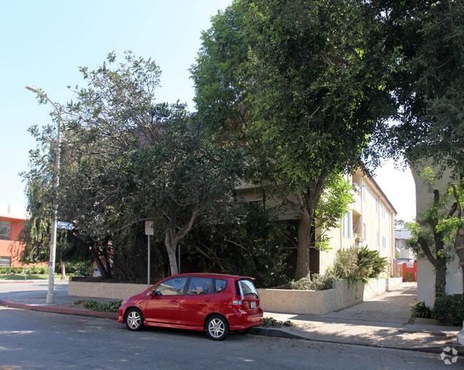 Building Photo - 11578 Wyoming Ave Rental