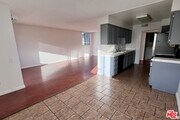 Photo - 7442 Hazeltine Ave Unit 204
