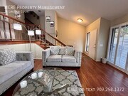 Photo - 36 Lincoln Ct Townhome