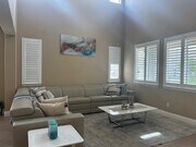 Photo - 8132 Finch St