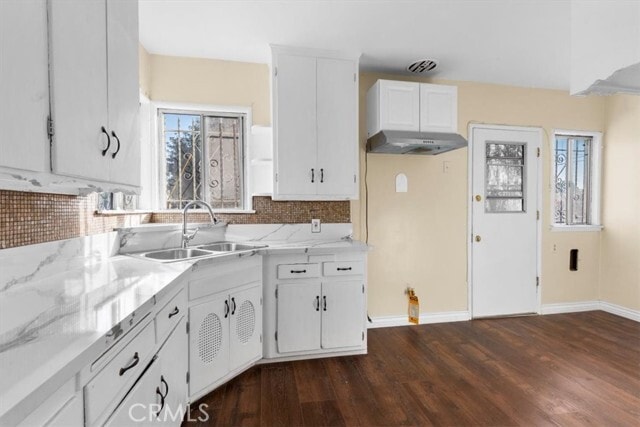 Photo - 600 W Century Blvd