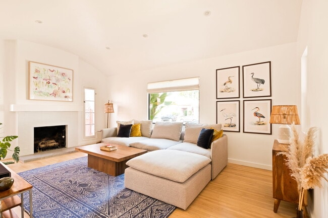 Photo - 1615 S Crescent Heights Blvd