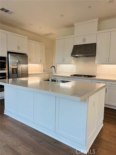 Photo - 245 Shoveler