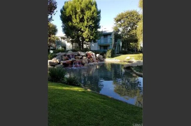 Photo - 920 W Del Amo Blvd