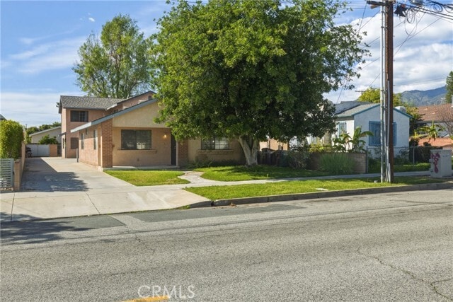 Building Photo - 539 N Pasadena Ave