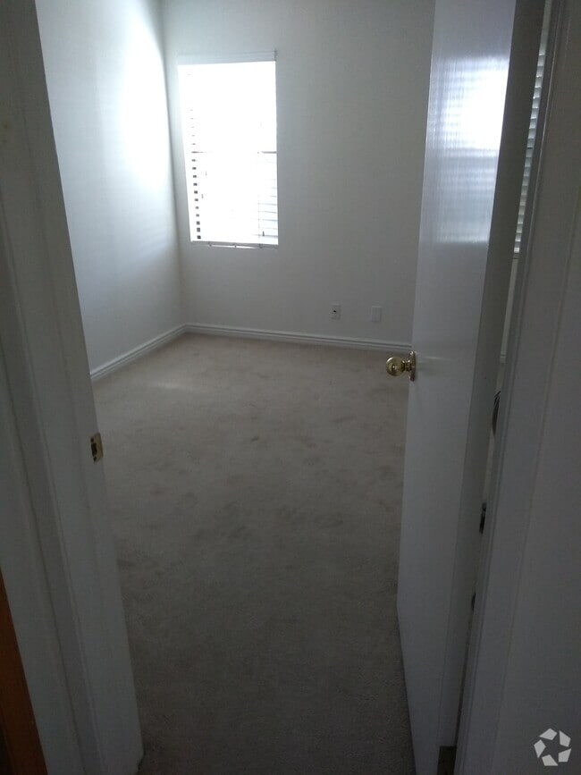 Building Photo - 10920 Culver Blvd Unit 10920 Rental