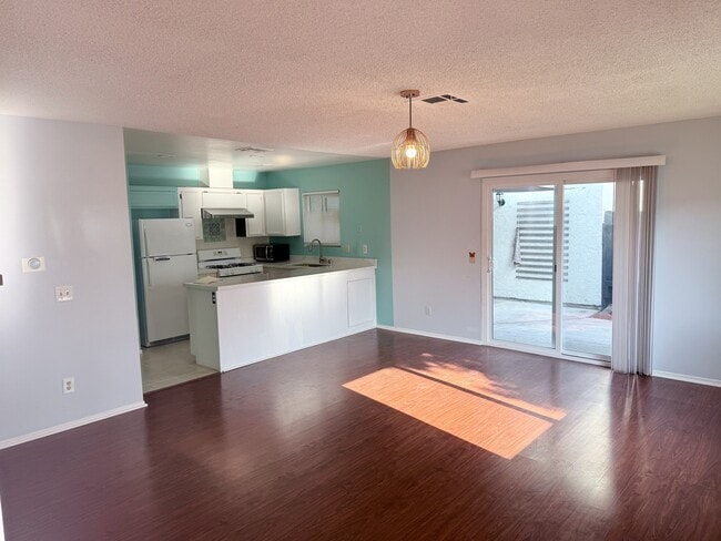 Photo - 29272 Murrieta Rd