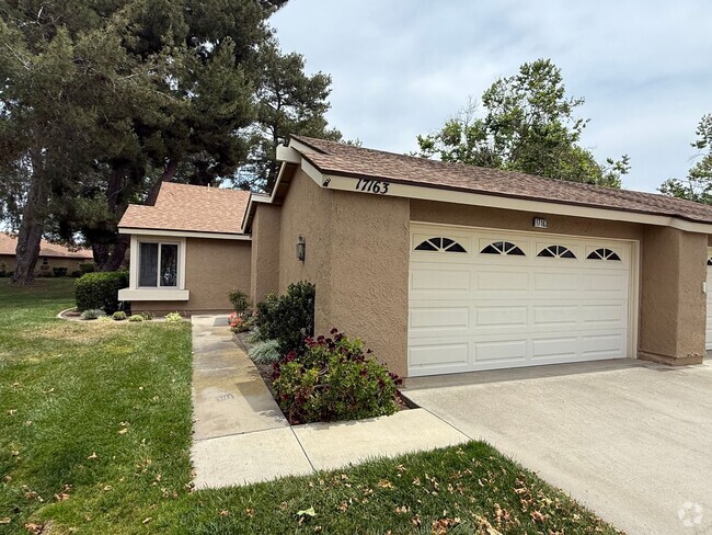Building Photo - 2 Car Garage Capri II Rental