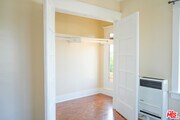 Photo - 1353 W 49th St Condo