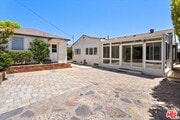 Photo - 13207 Lake St