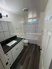 Photo - 429 Glen St Unit Apt C