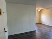 Photo - 10933 Moorpark St