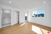 Photo - 227 S Park View St