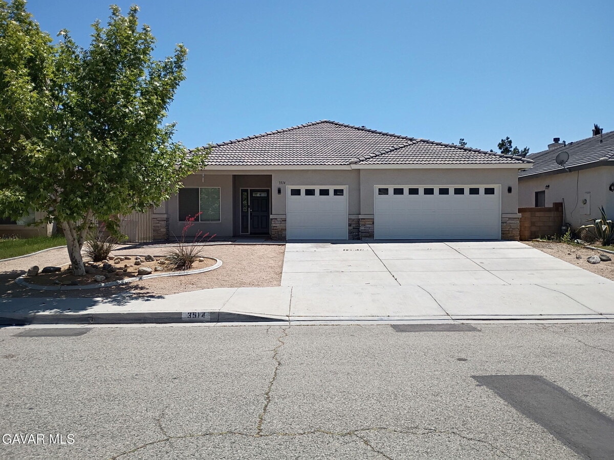 Photo - 3514 W Ave J4