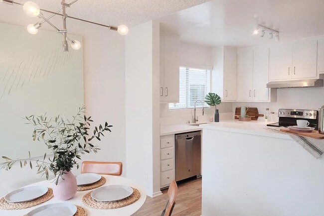 Photo - The Town House Unit 204