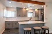 Photo - Beautiful Hawthorne Rental In Hollyglen!