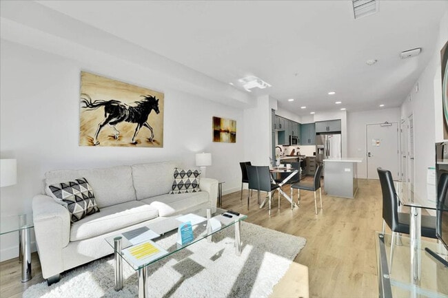 Photo - 635 Robinson Ave Apartment Unit ID1254834P