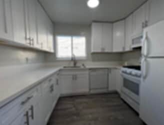 Photo - 1472 S Wooster St