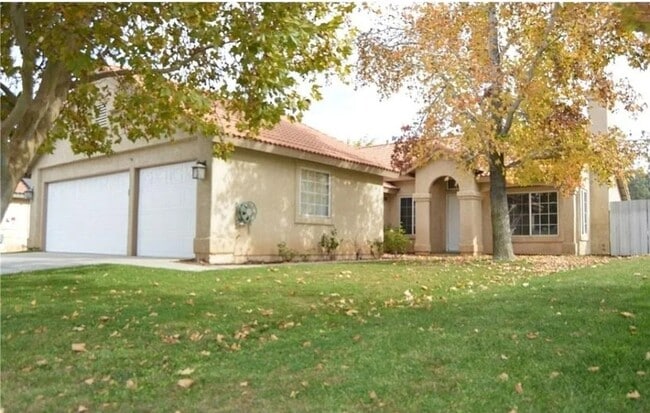 Photo - 42810 Fanchon Ave House