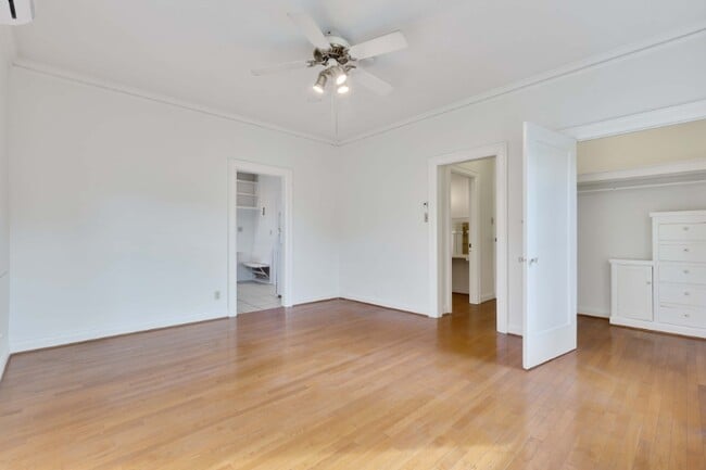 Photo - 5121 1/2 Eagle Rock Blvd Unit E